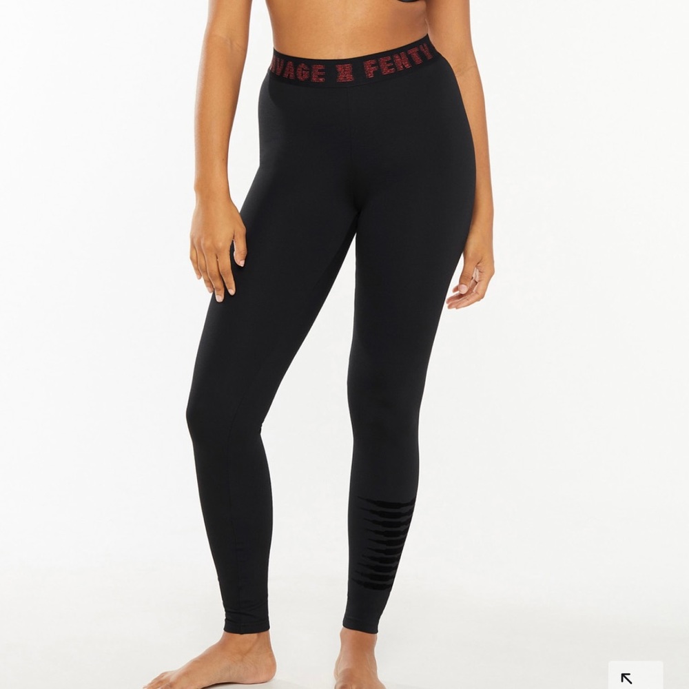 Savage X Fenty Black Leggings Size Large